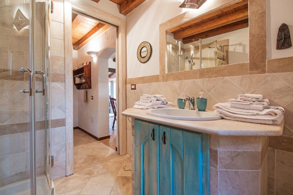 Casa Vacanze San Pantaleoヴィラ エクステリア 写真