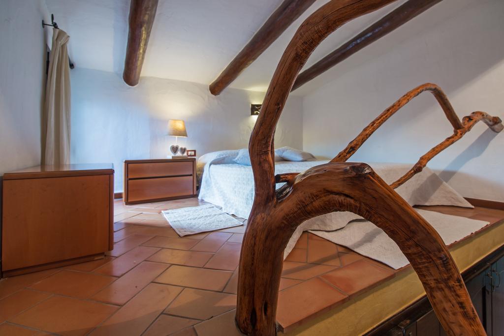Casa Vacanze San Pantaleoヴィラ エクステリア 写真