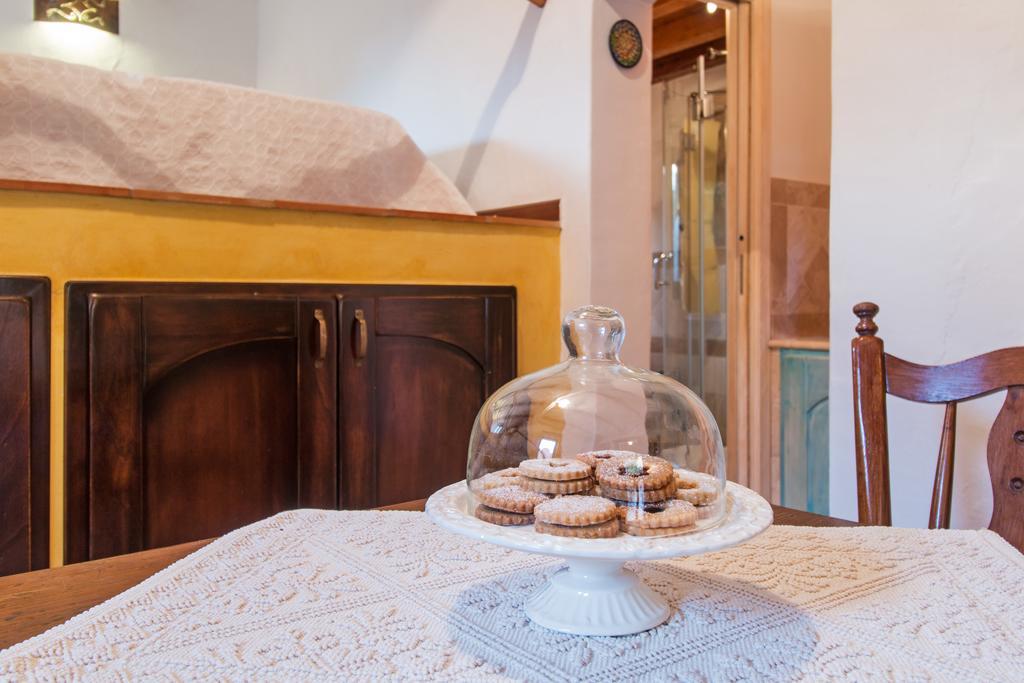 Casa Vacanze San Pantaleoヴィラ エクステリア 写真